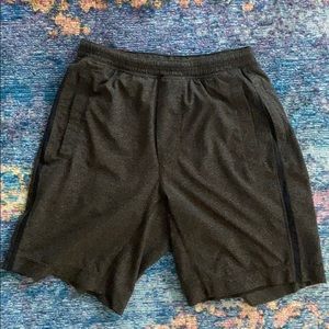 Lululemon men’s Liner 9” Shorts